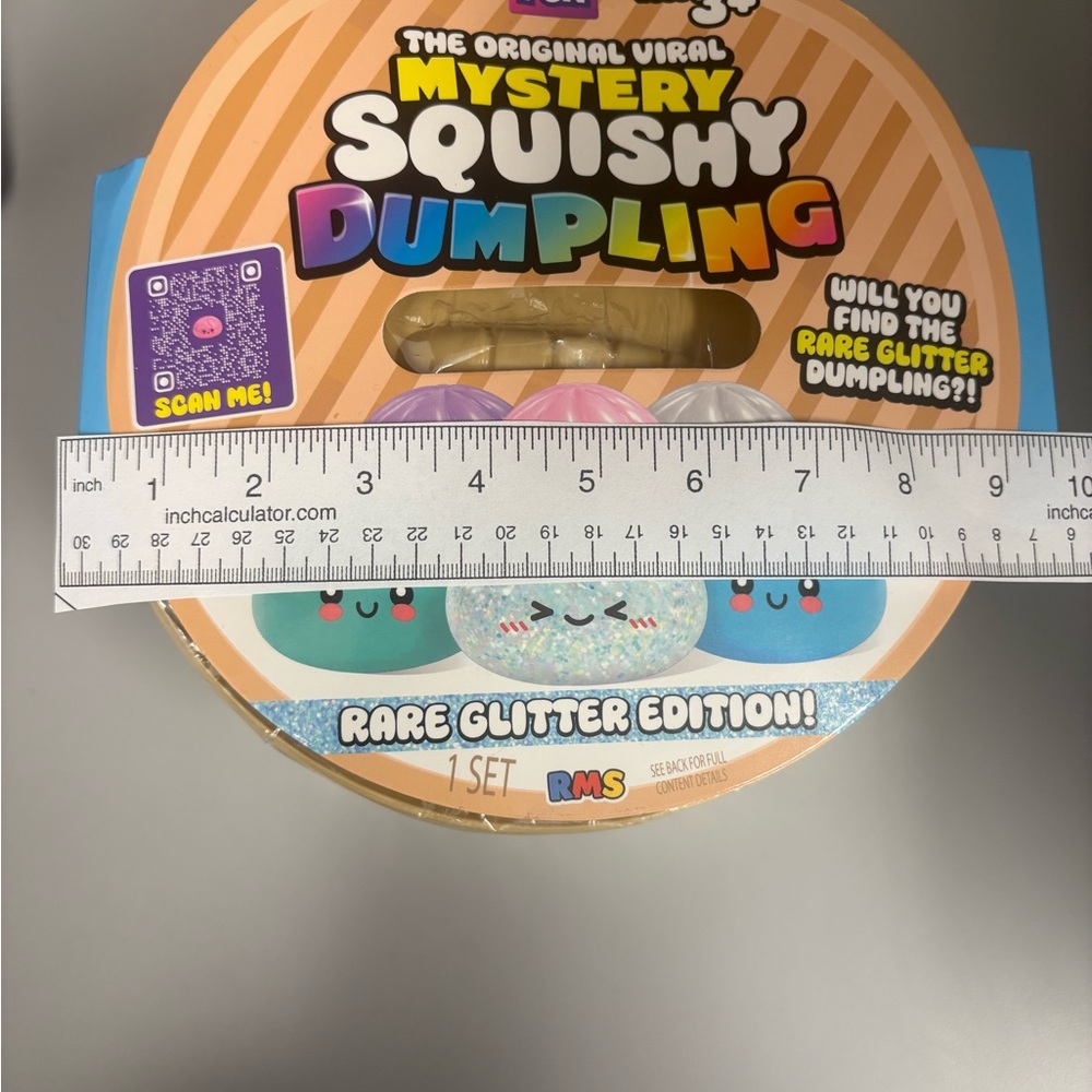 BIG Crazy Fun Mystery Squishy Dumpling - Rare Glitter Edition, BIG DUMPLING - Picture 8 of 10